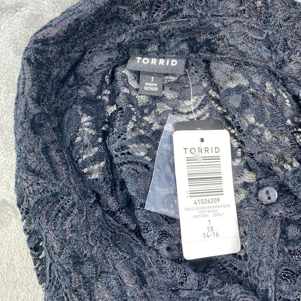 Torrid Women's Black Lace Button Up Blouse 1X Long Sleeve Sheer Gothic Romantic - Picture 6 of 10